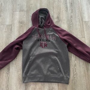 Texas A&M Hoodie + a little over sized! Worn once!
